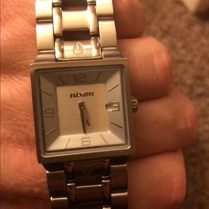 Nixon Watch